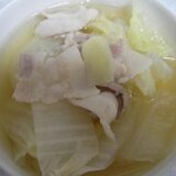 白菜と豚バラのシンプルスープ